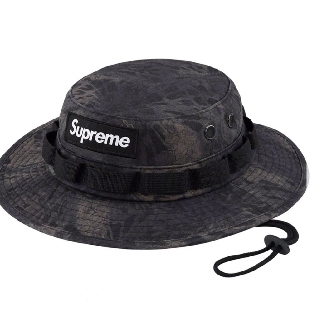 SUPREME Military Boonie Black Prym1 Camo SS22